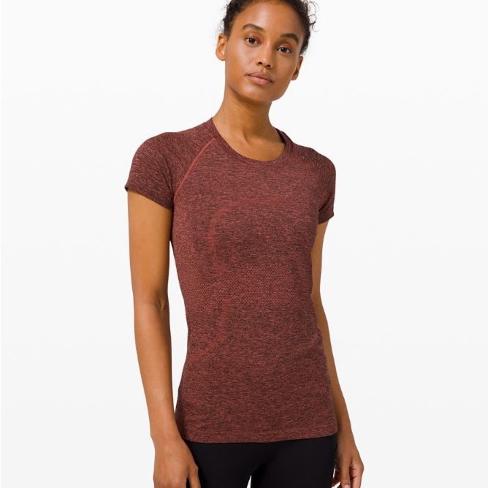 Swiftly Tech Crew Short Sleeve 
MultiDye Size 4 NWT